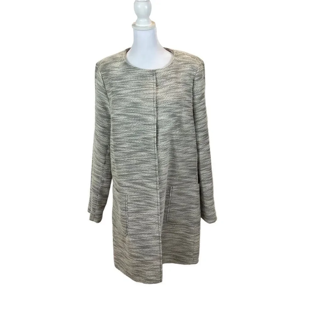 Tahari Brand Black and White Topper Jacket Collarless‎ Size XL